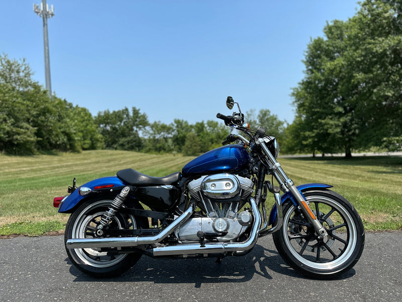 Harley-Davidson Motorcycle 2017 Harley-Davidson Sportster SuperLow XL883L Slip-On Mufflers & Only 5k Miles! $5,495