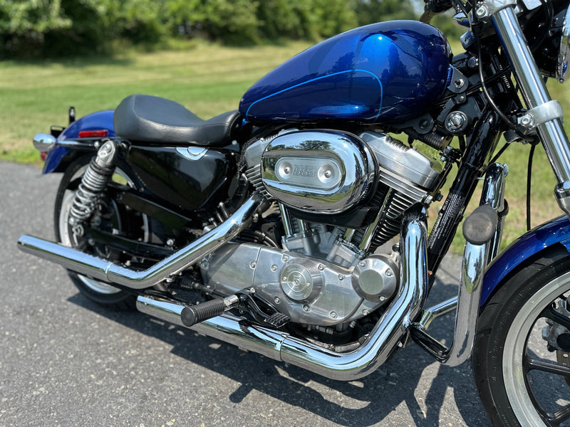 Harley-Davidson Motorcycle 2017 Harley-Davidson Sportster SuperLow XL883L Slip-On Mufflers & Only 5k Miles! $5,495