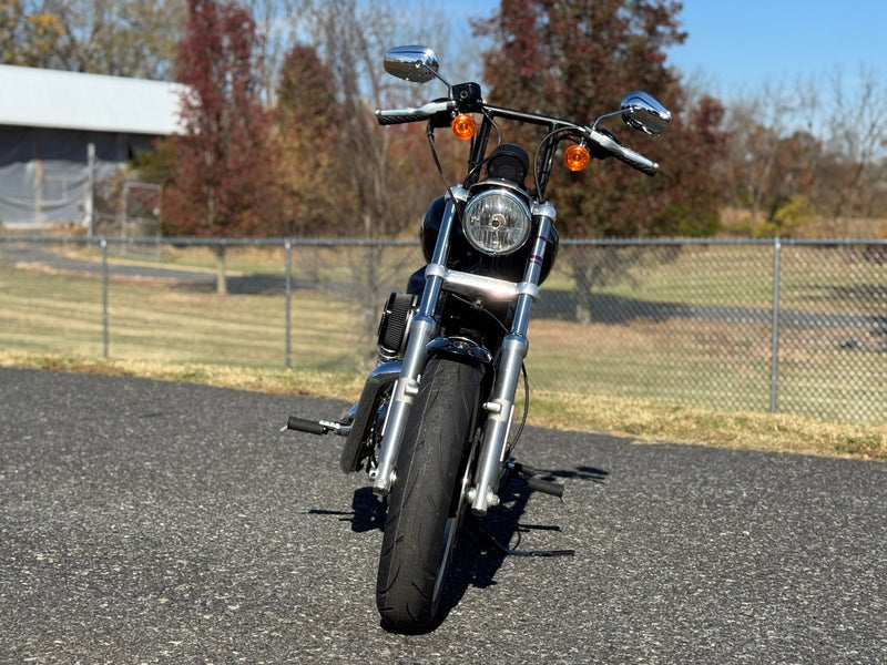 Harley-Davidson Motorcycle 2017 Harley-Davidson Sportster XL883L Super Low Only 10k Miles w/ Extras! $5,495