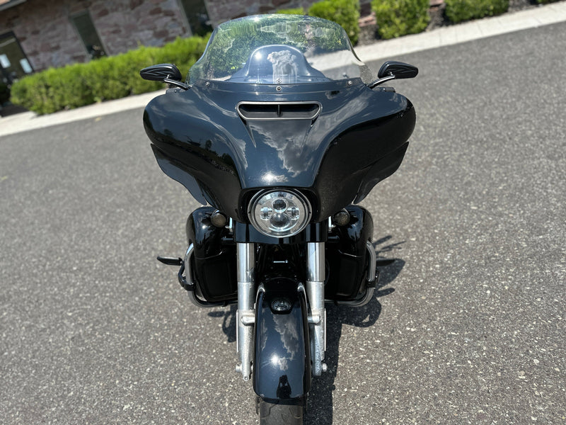 Harley-Davidson Motorcycle 2017 Harley Davidson Street Glide Special FLHXS Many Extras! Power Duals, Bars, Detachable Tourpak, & Much More! $16,995