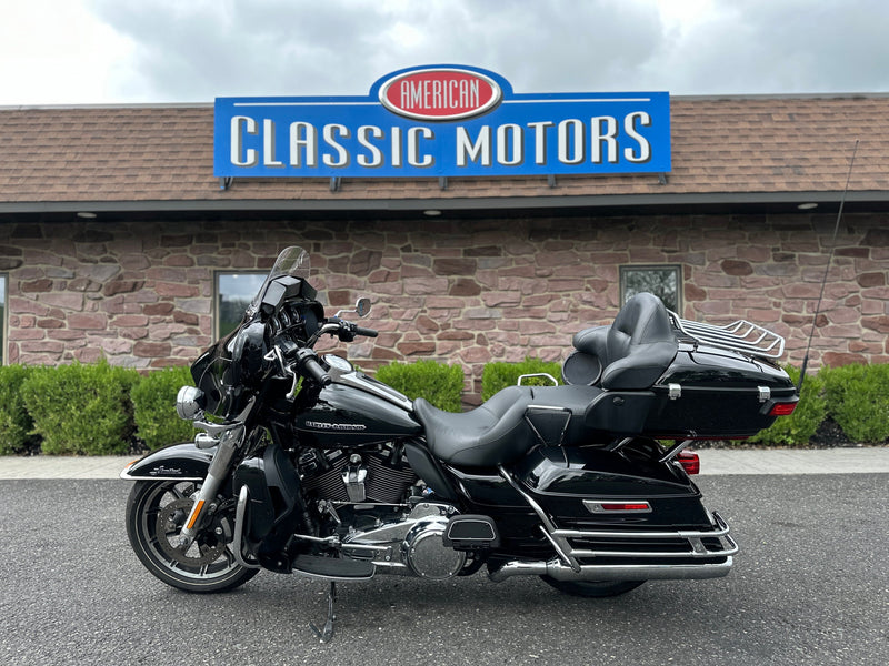 Harley-Davidson Motorcycle 2017 Harley-Davidson Touring Electra Glide Ultra Limited FLHTK M8 One Owner Loaded! $12,995