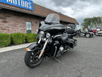 Harley-Davidson Motorcycle 2017 Harley-Davidson Touring Electra Glide Ultra Limited FLHTK M8 One Owner Loaded! $12,995