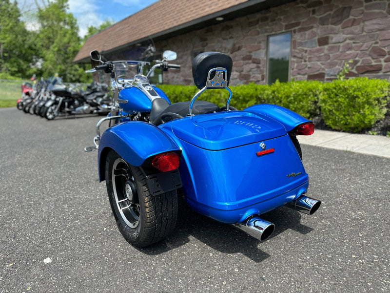 Harley-Davidson Motorcycle 2018 Harley-Davidson Freewheeler Free Wheeler FLRT Trike M8 One Owner! Only 3,653 Miles! $21,995