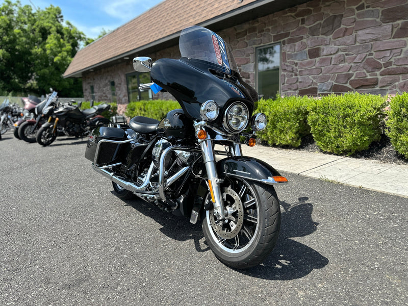 Harley-Davidson Motorcycle 2018 Harley-Davidson Police Street Electra Glide FLHTP 107" M8 One Owner Only 4,617 Miles! $15,995