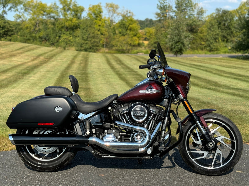 Harley-Davidson Motorcycle 2018 Harley-Davidson Softail Sport Glide FLSB One Owner Low Miles w/ Extras! $11,995