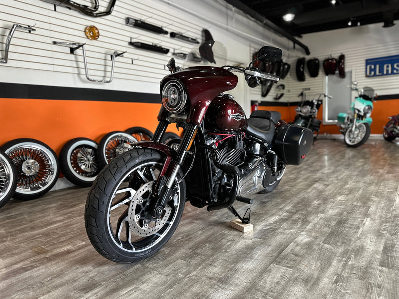 Harley-Davidson Motorcycle 2018 Harley-Davidson Softail Sport Glide FLSB One Owner w/ Extras! $11,995