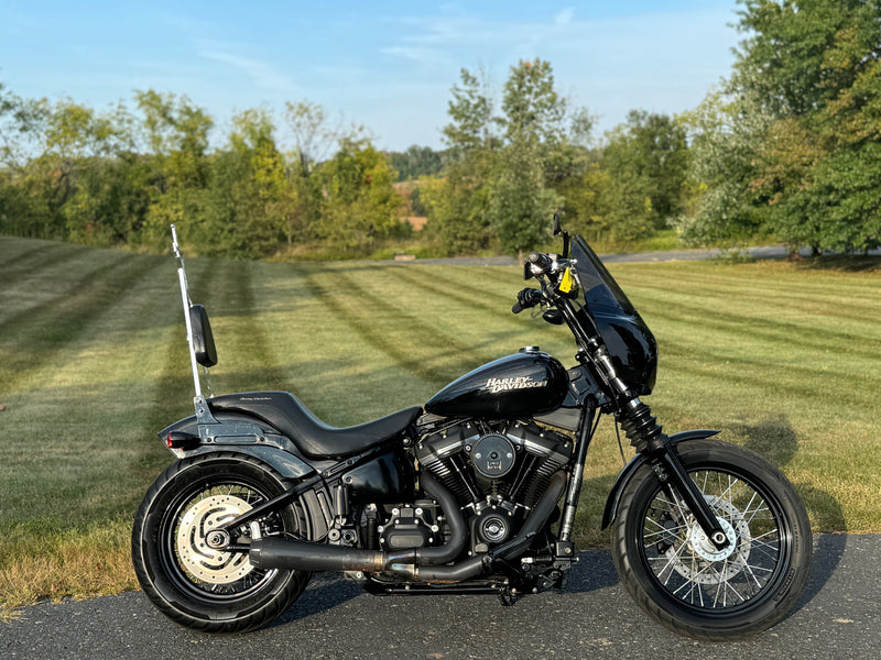 Harley-Davidson Motorcycle 2018 Harley-Davidson Softail Street Bob FXBB M8 107 w/ Cam, Pipe, & Bars! One Owner! Clean Carfax! Many Extras! $9,995