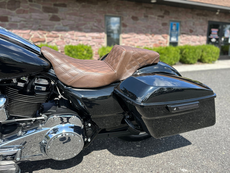 Harley-Davidson Motorcycle 2018 Harley-Davidson Street Glide FLHX One Owner w/ Exhaust, Bars, and Extras! $14,995