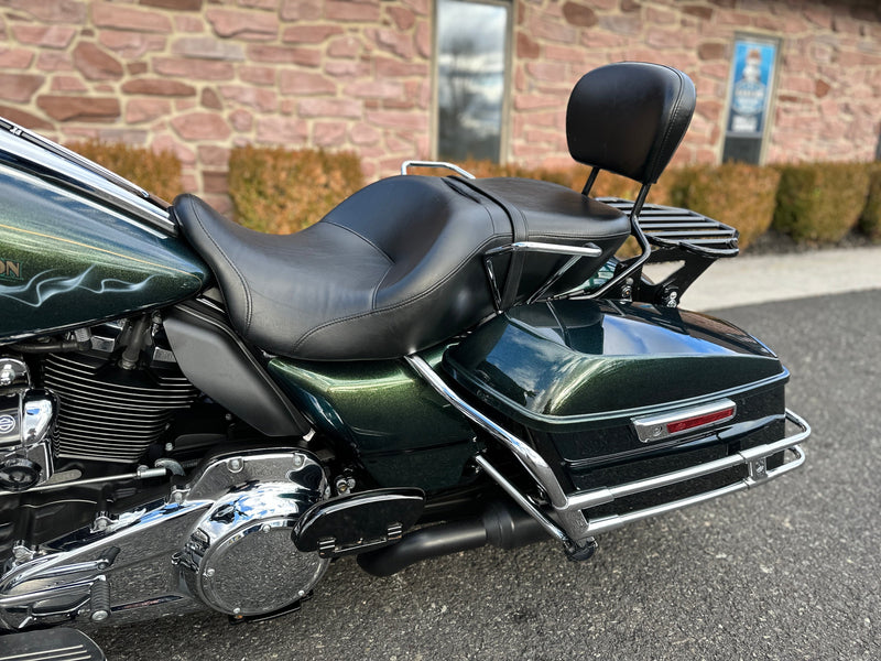 Harley-Davidson Motorcycle 2018 Harley-Davidson Street Glide FLHX Security ABS 6.5 Radio & Special Paint! USMC! Only 8,339 Miles $16,995