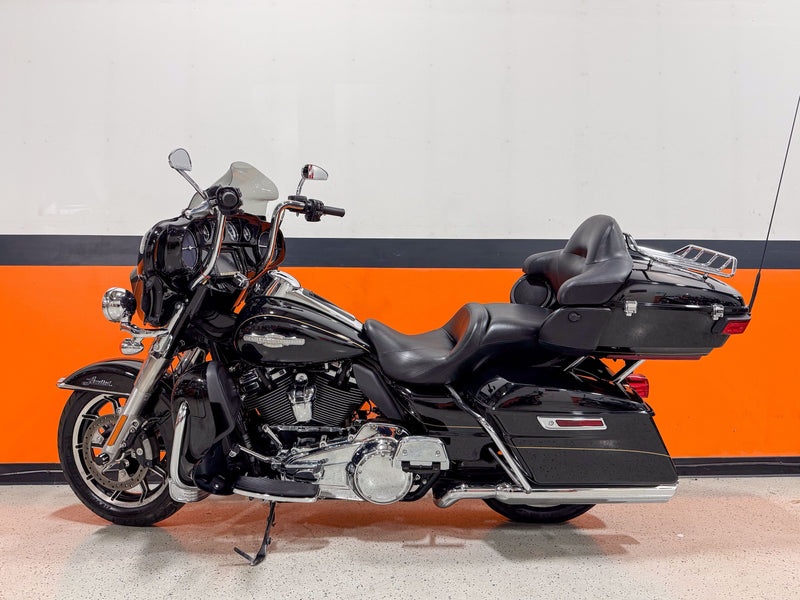 Harley-Davidson Motorcycle 2018 Harley-Davidson Street Glide Limited FLHTK M8 Apes, Mufflers, & Extras! $12,995