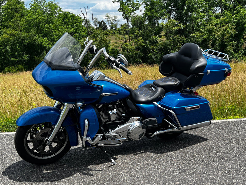 Harley-Davidson Motorcycle 2018 Harley-Davidson Touring Road Glide Ultra FLTRU M8 Apes & Detachable Tourpak! $17,995 (Sneak Peek Deal)