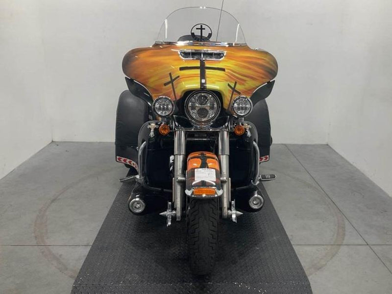 Harley-Davidson Motorcycle 2018 Harley-Davidson Tri Glide Ultra FLHTCUTG M8 Touring Christian Trike One Owner w/ Low Miles $25,995 (Sneak Peek Deal)