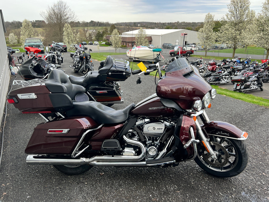 Harley-Davidson Motorcycle 2018 Harley-Davidson Ultra Limited FLHTK M8 Twisted Cherry w/ Apes, Pipe, & Extras! $18,995
