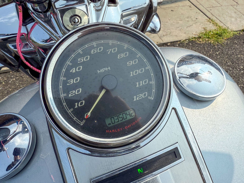 Harley-Davidson Motorcycle 2019 Harley-Davidson Road King FLHR Custom Bars Chrome Front Wheel & Slip-Ons! $13,995