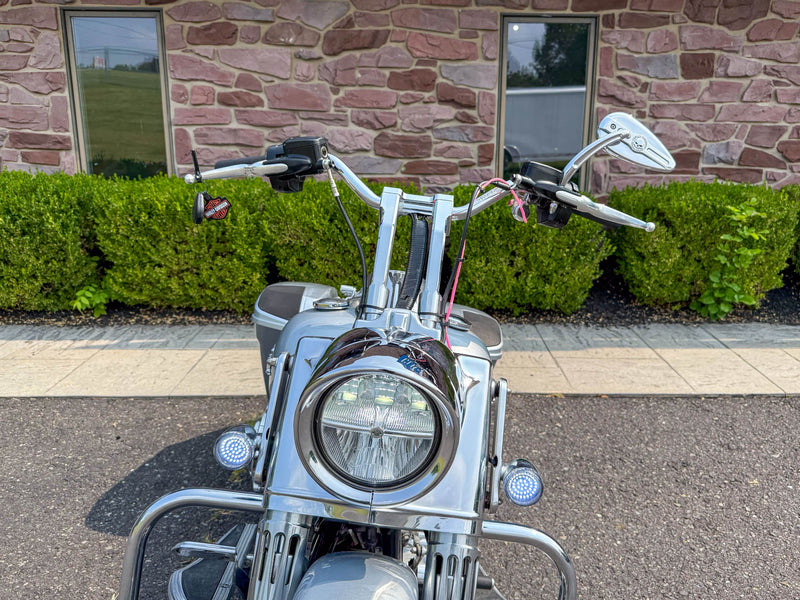 Harley-Davidson Motorcycle 2019 Harley-Davidson Road King FLHR Custom Bars Chrome Front Wheel & Slip-Ons! $13,995