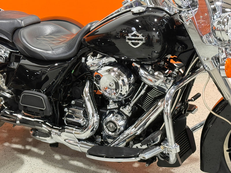 Sale Pending) 2019 Harley-Davidson Road King FLHR Frankenstein