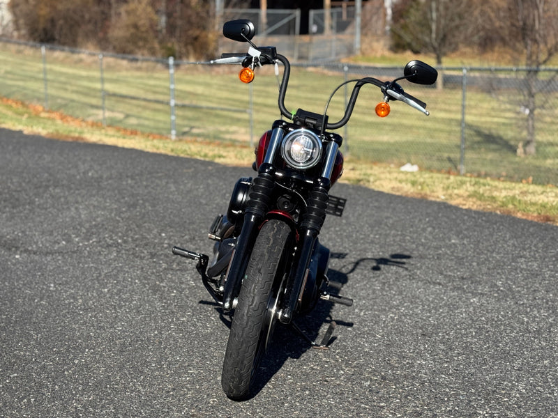 Harley-Davidson Motorcycle 2019 Harley-Davidson Softail Street Bob FXBB Only 7k Miles, Clean Carfax, Many Extras! - $10,995