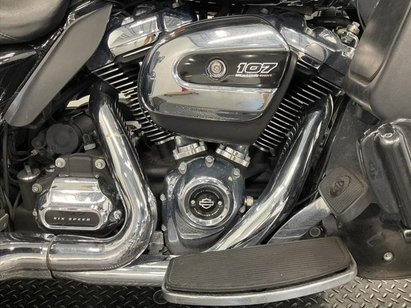 Harley-Davidson Motorcycle 2019 Harley-Davidson Touring Electra Glide Ultra Classic FLHTCU M8 One Owner w/ Extras! $13,500 (Sneak Peek Deal)