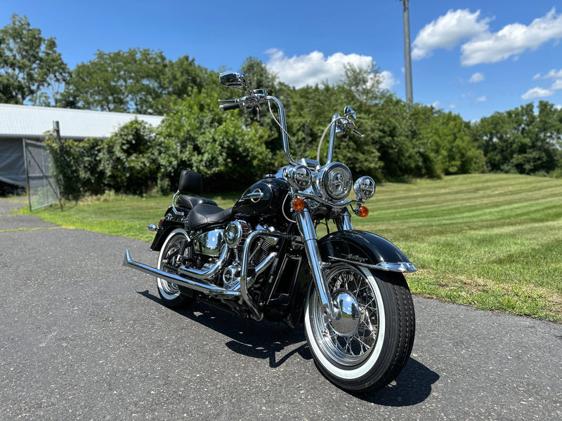 Harley-Davidson Motorcycle 2020 Harley-Davidson Heritage Softail Classic FLHC 107" M8 One Owner True Duals w/ Extras! $17,995