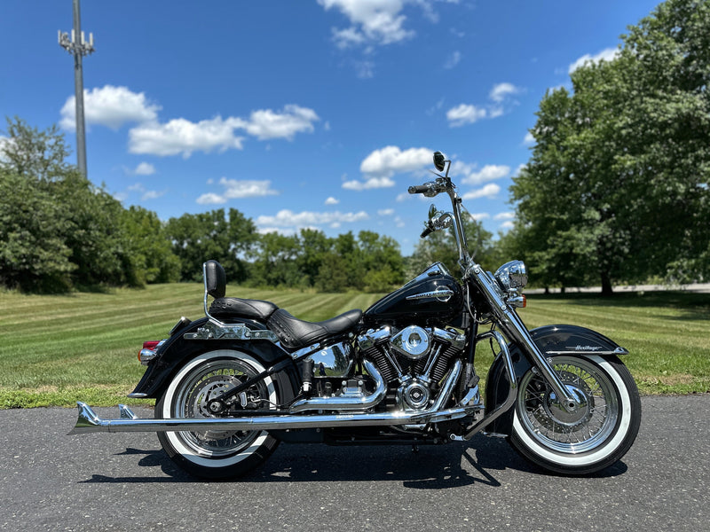 Harley-Davidson Motorcycle 2020 Harley-Davidson Heritage Softail Classic FLHC 107" M8 One Owner True Duals w/ Extras! $17,995