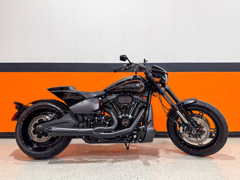 Harley-Davidson Motorcycle 2020 Harley-Davidson Softail FXDR FXDRS 114 Only 1,624 Miles w/ Upgrades! $14,995