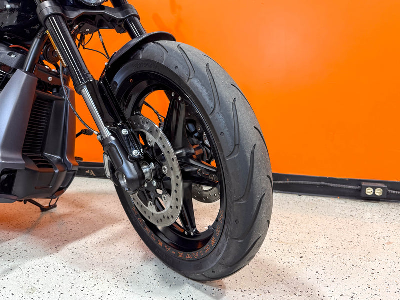 Harley-Davidson Motorcycle 2020 Harley-Davidson Softail FXDR FXDRS 114 Only 1,624 Miles w/ Upgrades! $14,995