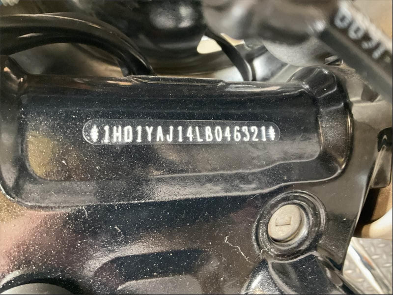 Harley-Davidson Motorcycle 2020 Harley-Davidson Softail Heritage Classic FLHC Tahitian Teal Chrome Package 21" Wheel One Owner Low Miles Upgrades! $14,995 (In Transit)