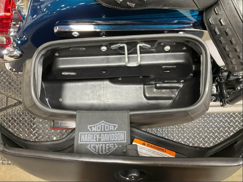 Harley-Davidson Motorcycle 2020 Harley-Davidson Softail Heritage Classic FLHC Tahitian Teal Chrome Package 21" Wheel One Owner Low Miles Upgrades! $14,995 (In Transit)