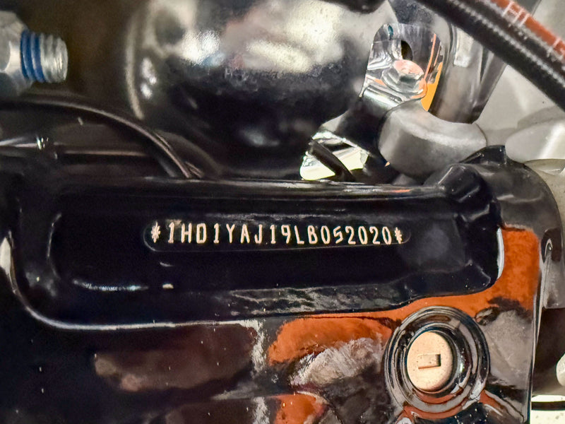 Harley-Davidson Motorcycle 2020 Harley-Davidson Softail Heritage Classic FLHC Tahitian Teal Chrome Package One Owner Only 1,287 Miles! $13,995