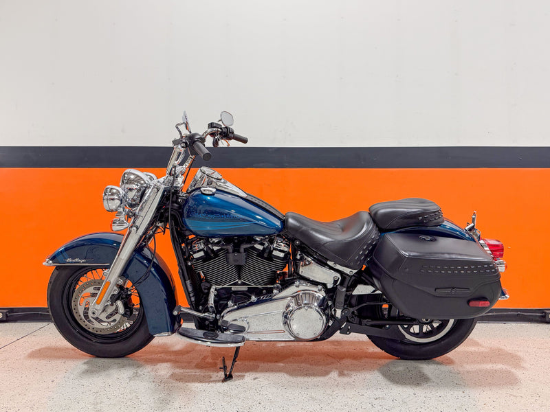 Harley-Davidson Motorcycle 2020 Harley-Davidson Softail Heritage Classic FLHC Tahitian Teal Chrome Package One Owner Only 1,287 Miles! $13,995