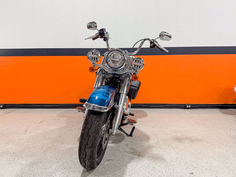 Harley-Davidson Motorcycle 2020 Harley-Davidson Softail Heritage Classic FLHC Tahitian Teal Chrome Package One Owner Only 1,287 Miles! $13,995