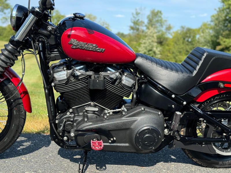 Harley-Davidson Motorcycle 2020 Harley-Davidson Softail Street Bob FXBB M8 ABS w/ Pipe, Step Up Seat, & Extras! One Owner! Clean Carfax! $10,995