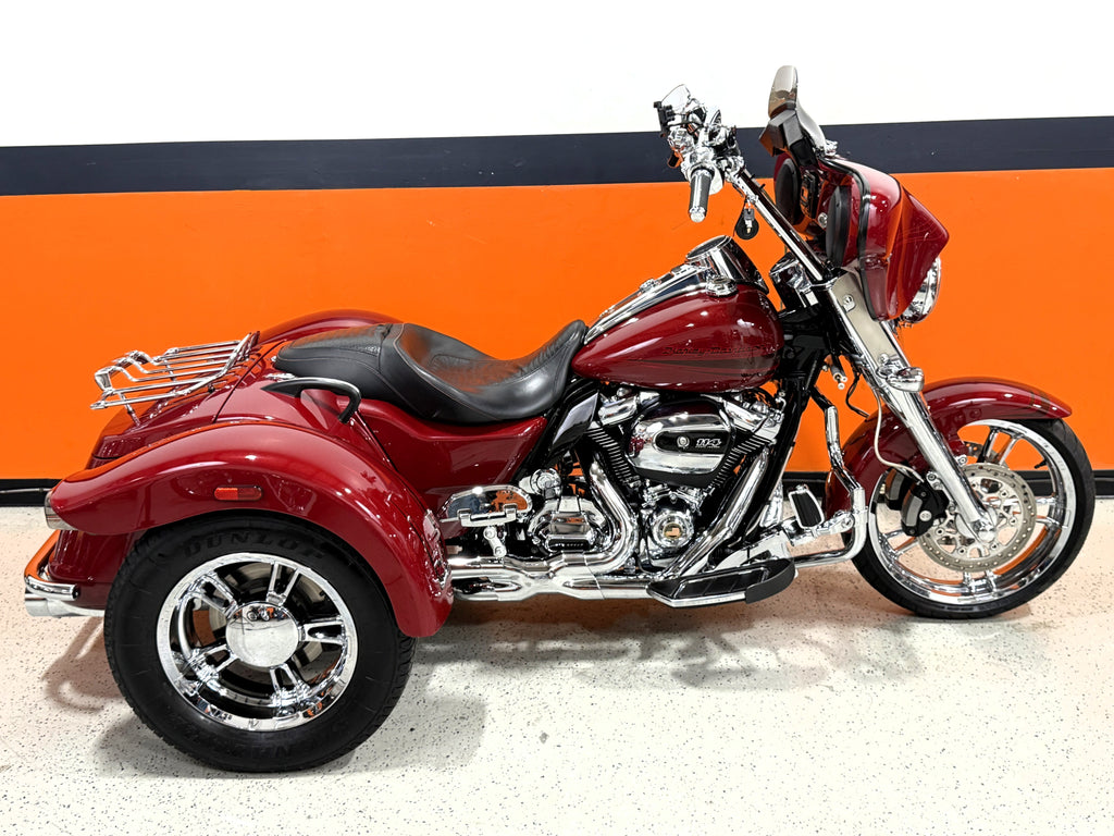 2020 Harley-Davidson Trike Freewheeler FLRT M8 One-Owner w/ Chrome