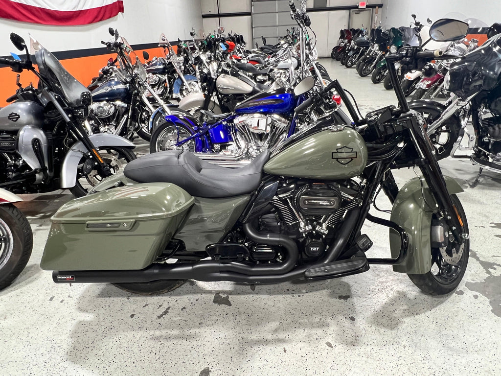 Harley-Davidson Motorcycle 2021 Harley-Davidson Road King Special Screamin' Eagle 131" Stage 4 FLHRXS Pipe, Bars, & More! $24,995