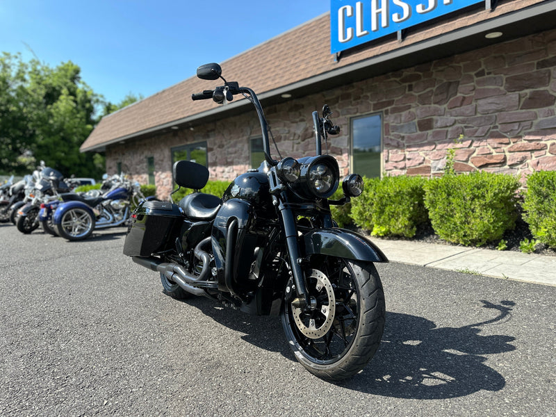 Harley-Davidson Motorcycle 2021 Harley-Davidson Touring Road King Special 114" FLHRXS Pipe, Bars, & More! $19,995