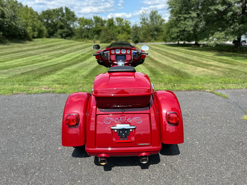 Harley-Davidson Motorcycle 2021 Harley-Davidson Triglide Ultra FLHTCUTG 114" Street Glide Trike! RDRS! Many Extras! Only 4,942 Miles! $29,995