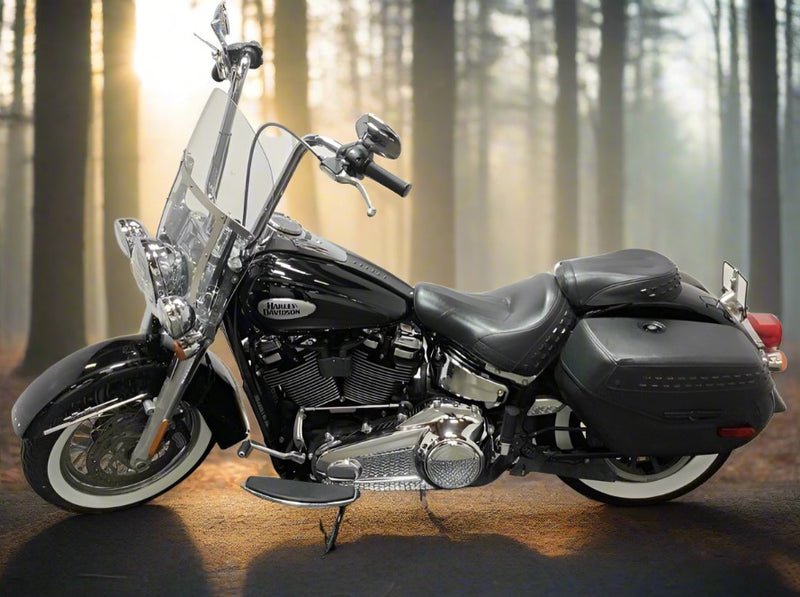 Harley-Davidson Motorcycle 2022 Harley-Davidson Heritage Softail Classic 114" FLHC One Owner w/ Whitewalls & Apes $12,995