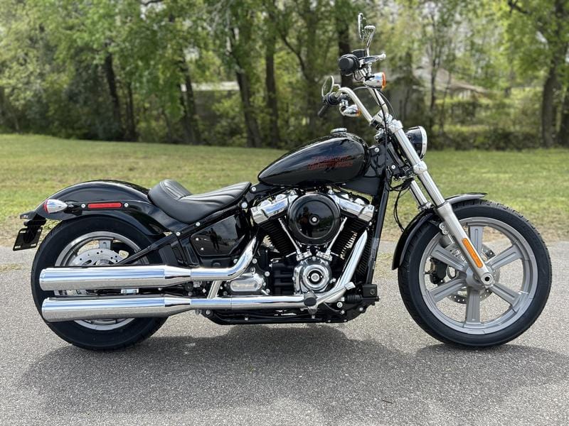 Harley-Davidson Motorcycle 2024 Harley-Davidson FXST Softail Standard M8 w/ Only 50 Miles! $13,995 (Sneak Peek Deal)