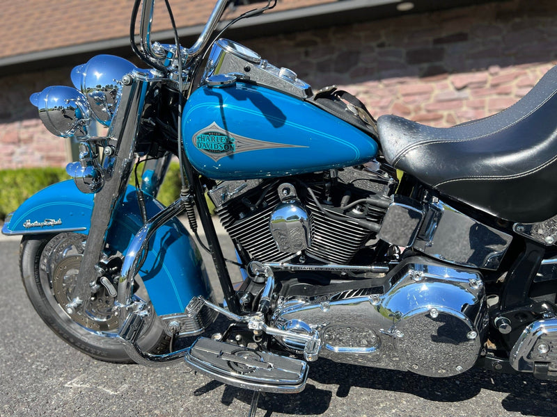 2001 heritage softail blue shop book