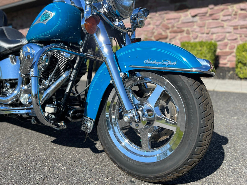 2001 heritage store softail blue book