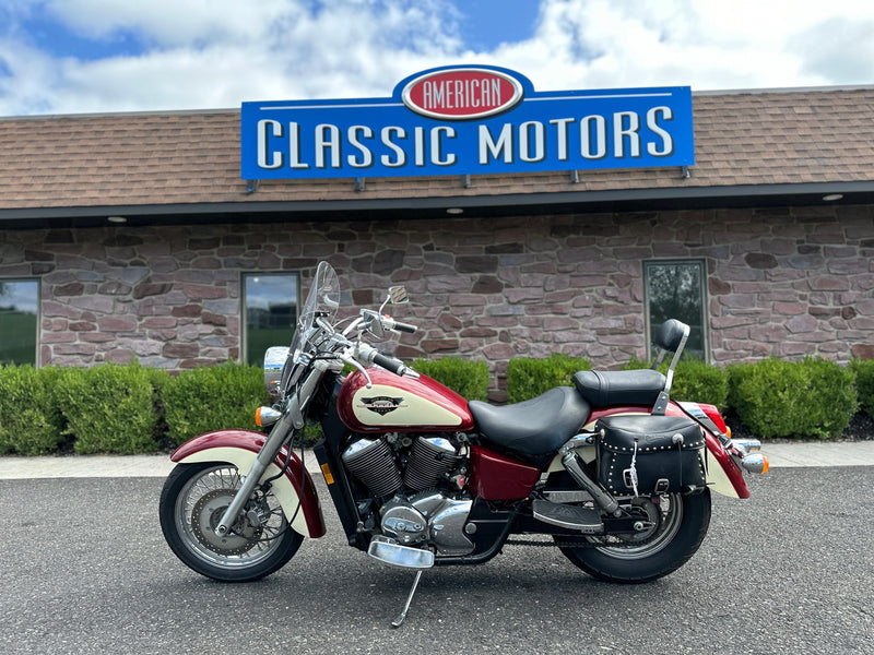 Honda Motorcycle 1998 Honda Shadow American Classic Edition VT 750 C2 Clean Carfax, Runs Great! - $2,995