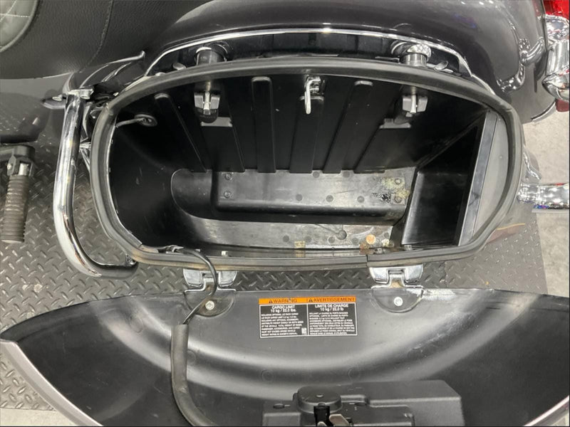 Indian Motorcycle Motorcycle 2017 Indian Motorcycle Company Springfield 111" 2-Tone ABS Extras! Low Miles! $12,500 (In Transit)