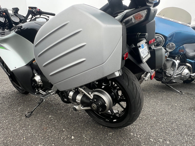 Kawasaki Motorcycle 2019 Kawasaki ZG14000EKF Concours 14 ABS One Owner Clean Carfax $9,995