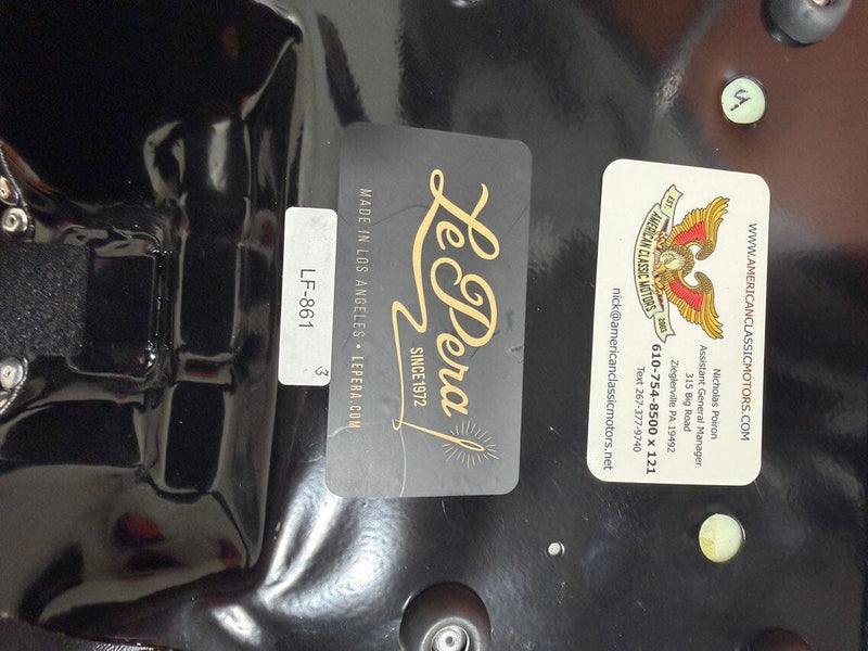 Le Pera Le Pera LePera Silhouette Smooth Black Vinyl Seat 2 Up Harley 2004-2005 Dyna FXD