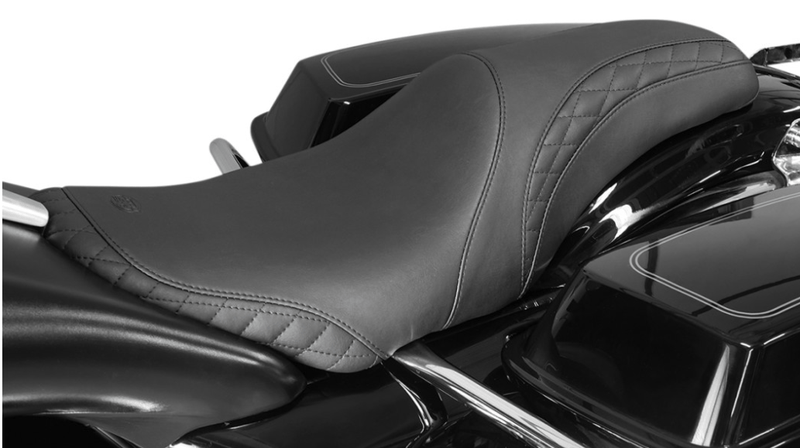 Mustang Mustang Black Tripper Fastback Seat for Yaffe Tank Harley Touring 2008+
