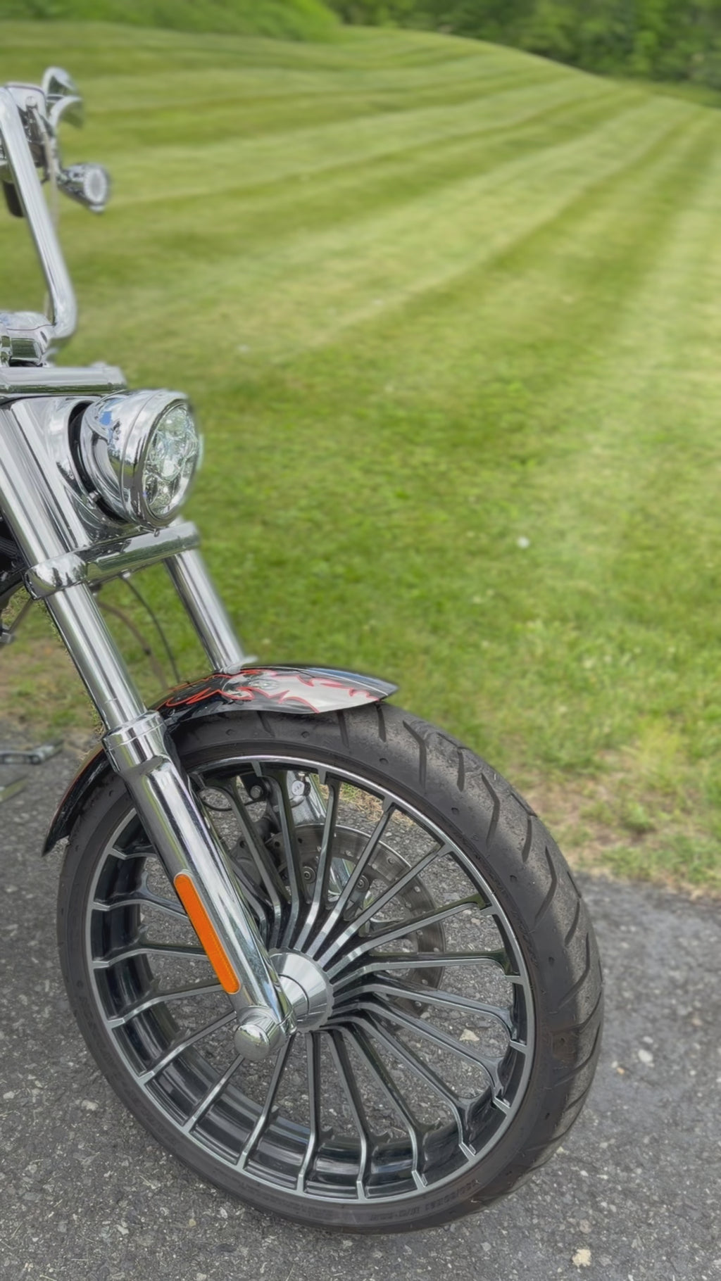 2014 Harley-Davidson Screamin' Eagle CVO Softail Breakout FXSBSE