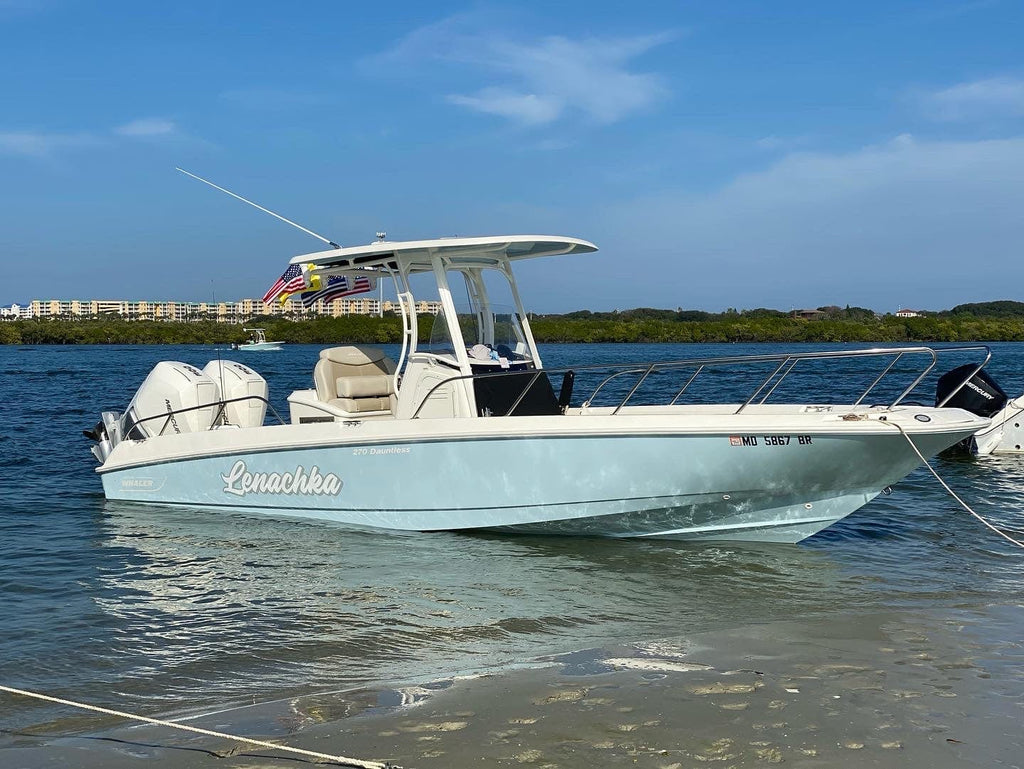 Boston Whaler Boat 2021 Boston Whaler Dauntless 270 CC Center Console Fishing Family Boat Twin V8 300's - $239,995