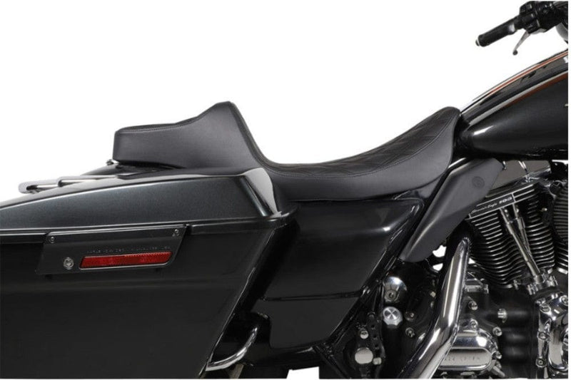 Drag Specialties Drag Extended Reach Predator III 3 Double Diamond Seat 99-07 Harley FLHR FLHX