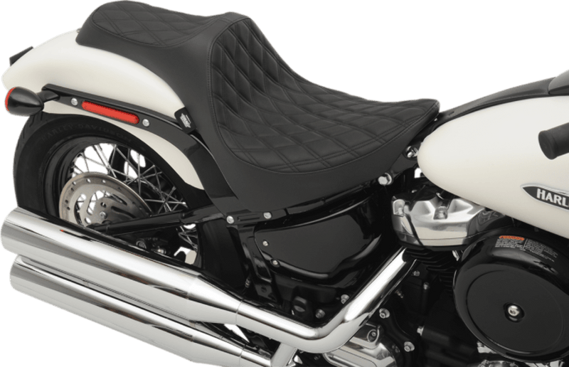 Drag Specialties Seats Predator III Seat Drag Specialties Narrow Diamond Black Thread 18-19 Softails