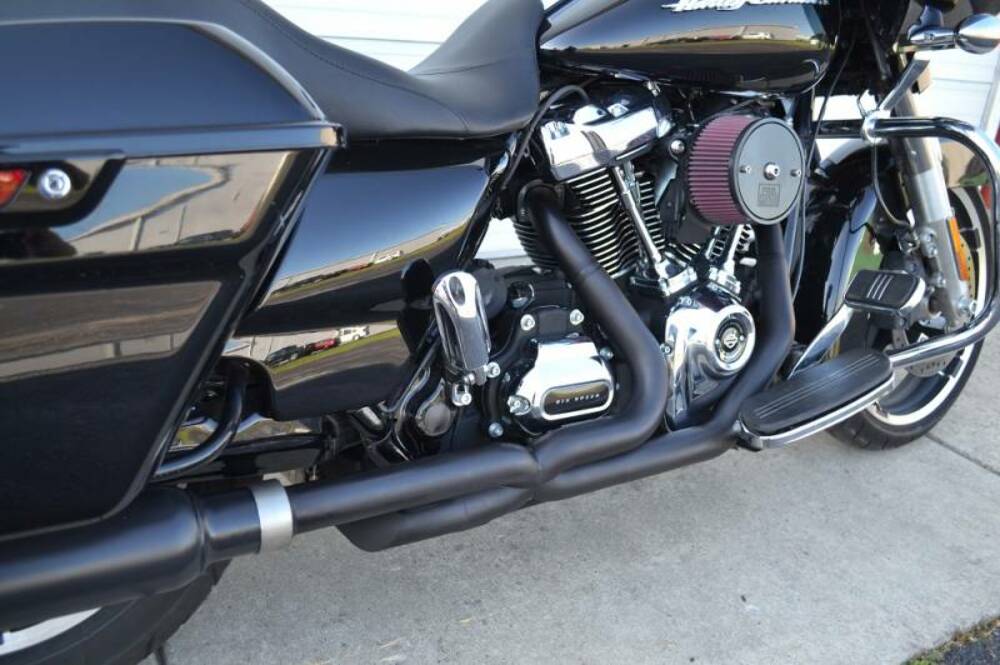 Fuel Moto Fuel Moto Jackpot XXX Exhaust Header Pipe Black 2-1-2 Perform Harley Touring 17+